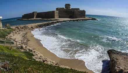 Costa dei Saraceni - Castello Aragonese di Le Castella