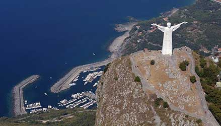 Statua del Cristo Redentore di Maratea